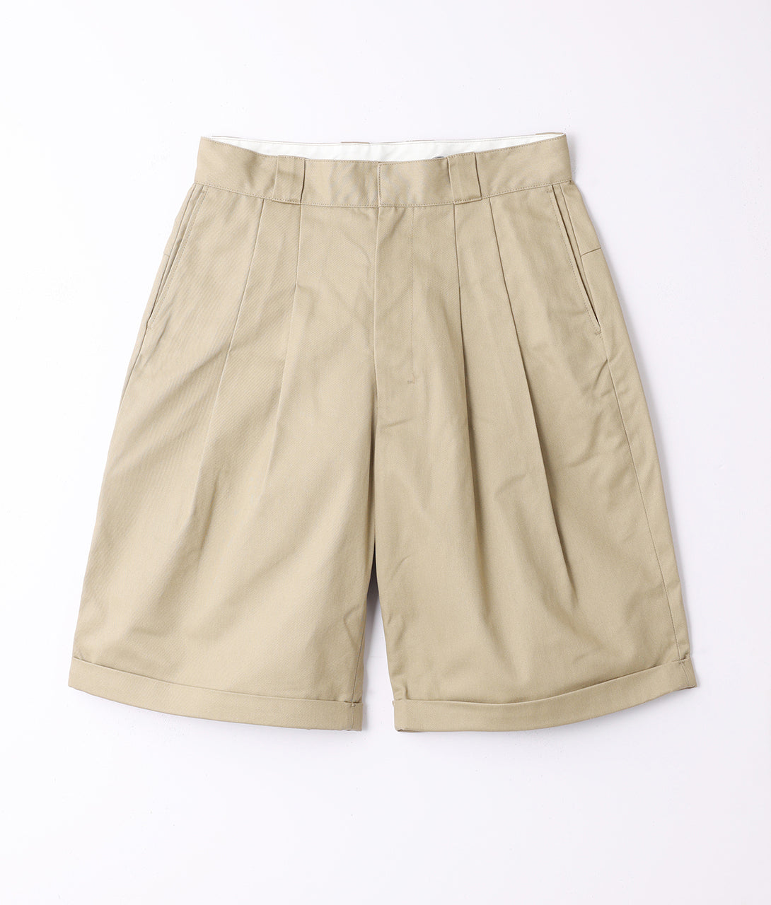 〈SHINYAKOZUKA〉SLIGHT BAGGY SHORTS WITH DICKIES / スリットバギーショーツウィズディッキーズ（BEIGE）