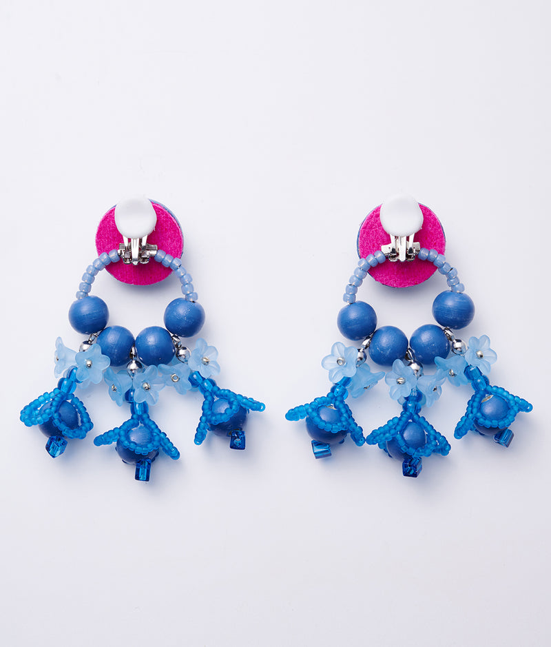 lilibySERI〉WOOD FLOWER MINI HOOP EARRINGS（BLUE）│QUI STORE