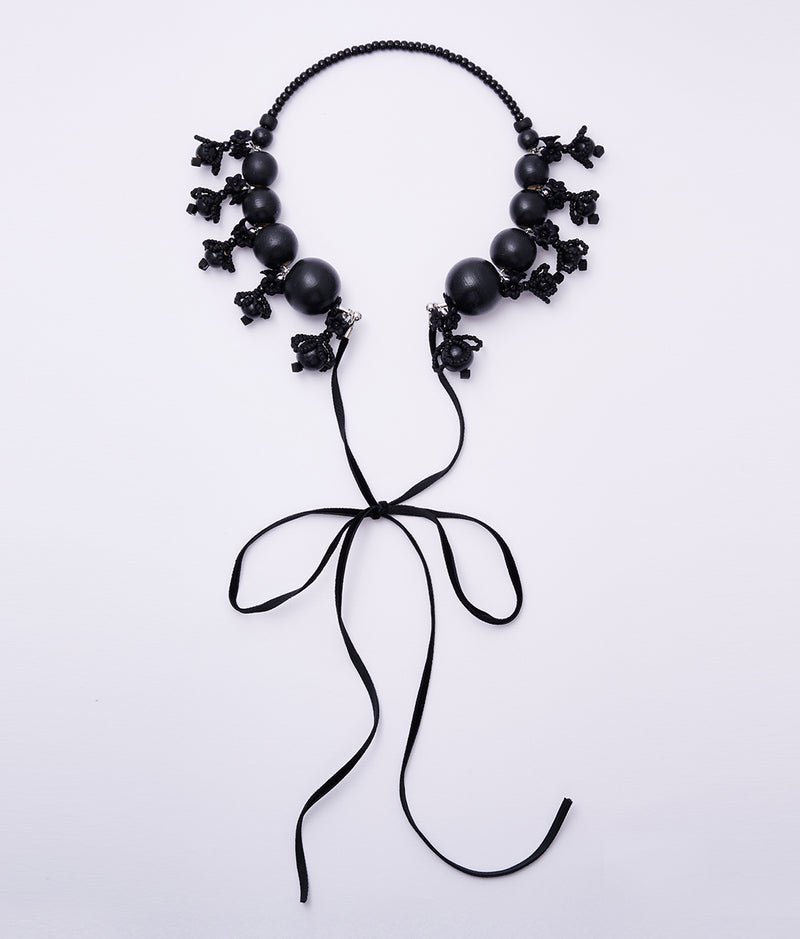 〈lilibySERI〉WOOD FLOWER RIBBON CHOKER /ウッドフラワーリボンチョーカー（BLACK）