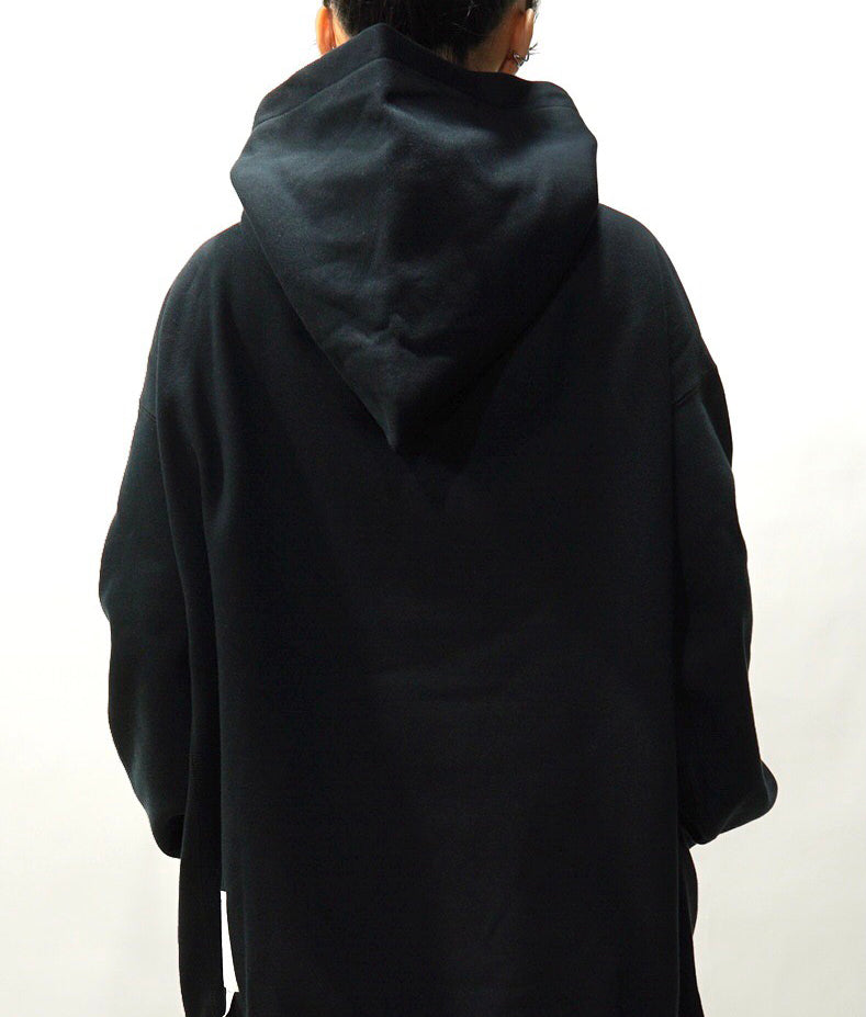 〈TENDER PERSON〉EMBLEM HOODIE / エンブレムフーディー （BLACK）