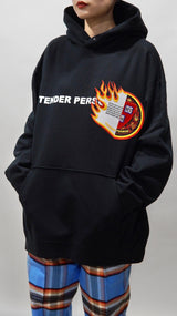 〈TENDER PERSON〉EMBLEM HOODIE / エンブレムフーディー （BLACK）